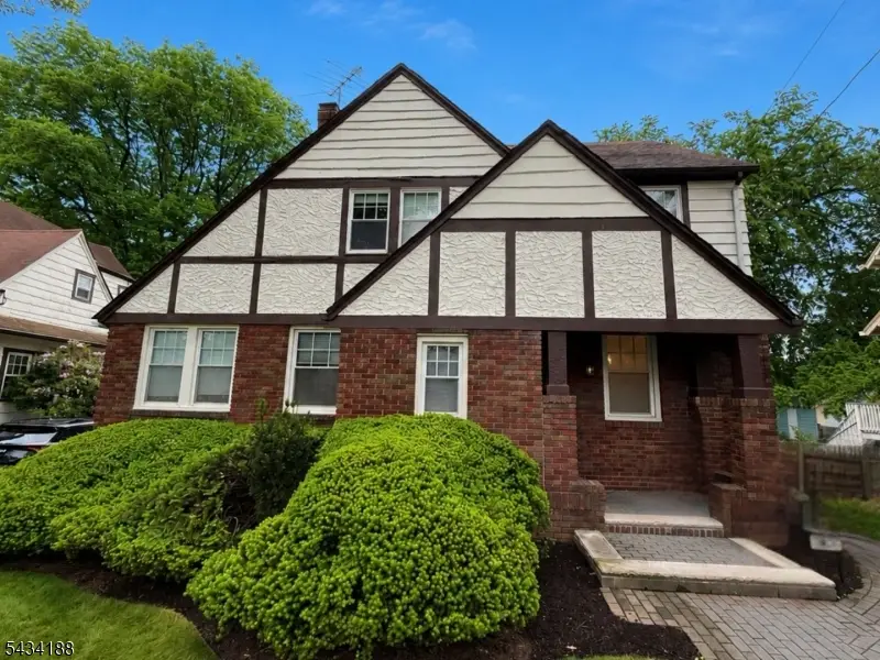 43 Burr Rd, Maplewood, NJ 07040 - #1