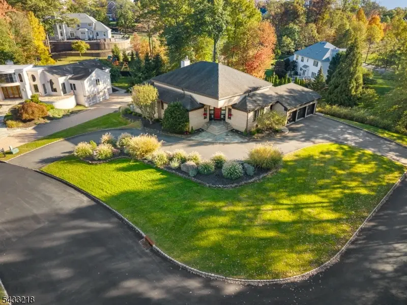 1 Timber Rock Court, Cedar Grove, NJ 07009 - #1