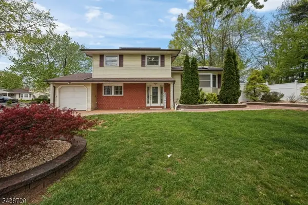 1351 Suwanee Dr, North Brunswick Twp., NJ 08902