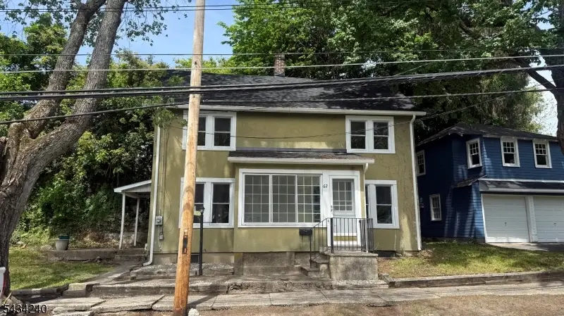 62 Madison St, Newton, NJ 07860 - #2