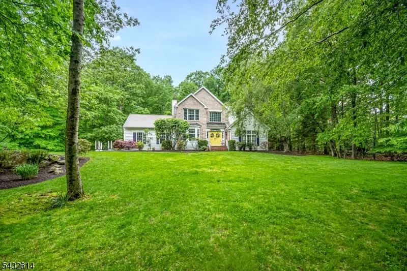 15 Gary Ct, Mount Olive, NJ 07836 - #2