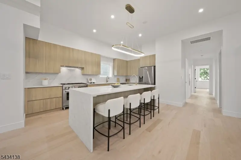 312 11th St #2, Union City, NJ 07087 - #3