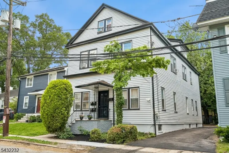 9 Lombardy Pl #4, Maplewood, NJ 07040 - #2