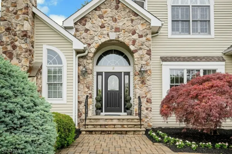 5 Coe Farm Rd, Mendham, NJ 07945 - #3