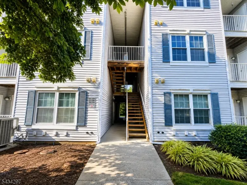 318 Stratford #318, Martinsville, NJ 08805 - #3