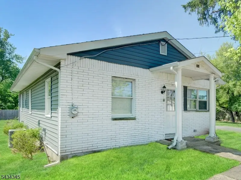 623 Park Ave, Piscataway, NJ 08854 - #2