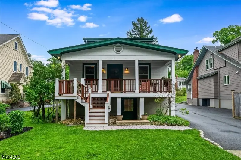 74 Park Ave, Verona, NJ 07044 - #2