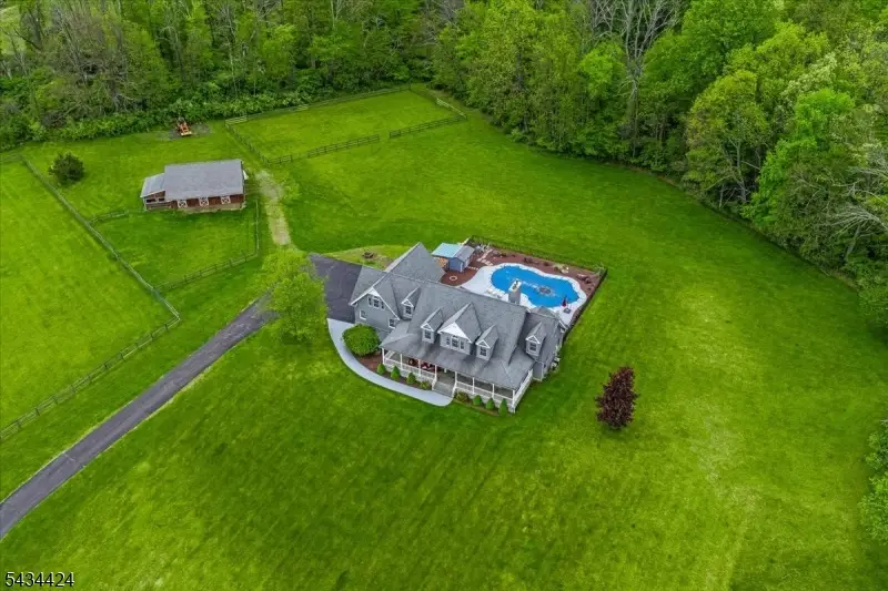 104 Creek Rd, Green, NJ 07821 - #1