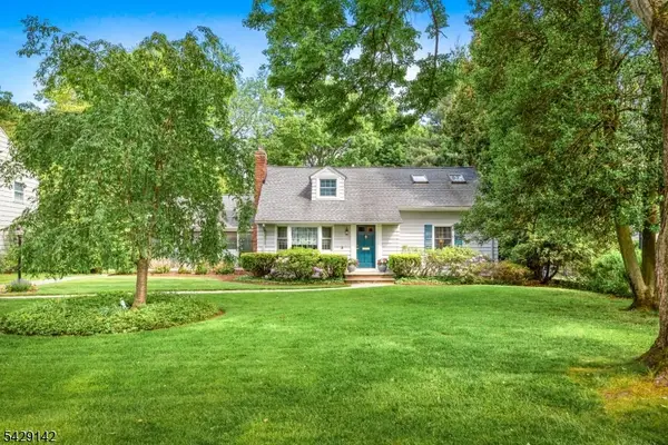 957 Willow Grove Rd, Westfield Town, NJ 07090