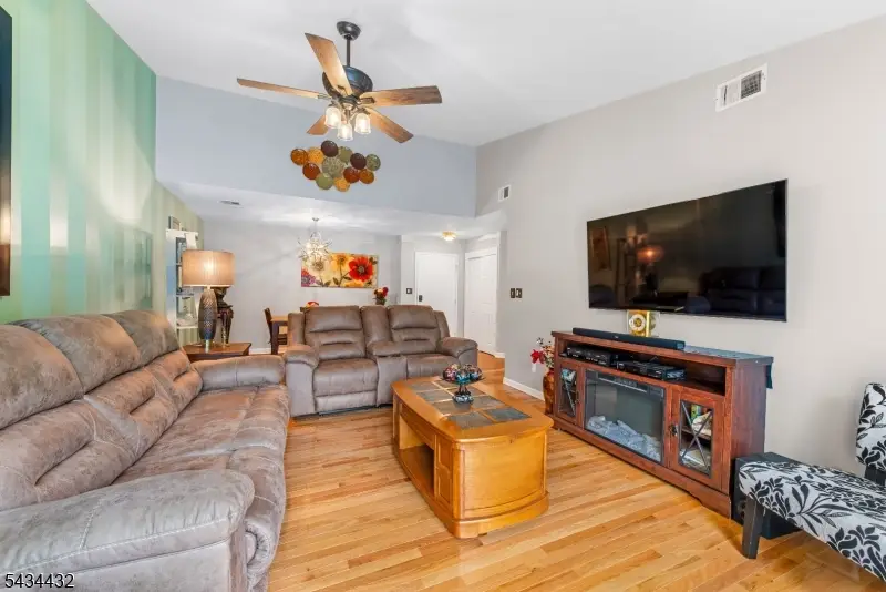 210 Drake Ln #210, Roxbury, NJ 07852 - #2