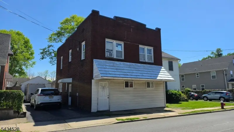 1115 W Camplain Rd, Manville, NJ 08835 - #2