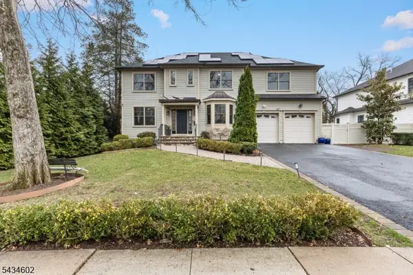 9 Harriet Dr, Princeton Twp., NJ 08540