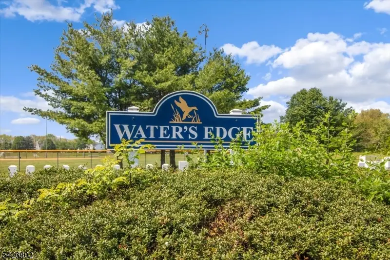 27 Country Lake Dr, Oak Ridge, NJ 07438 - #2