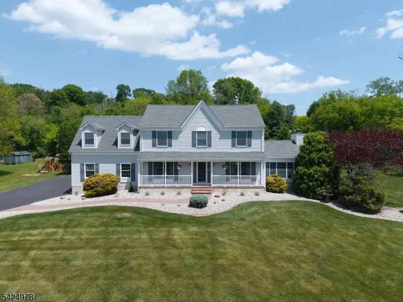 121 Birch Lane, Bloomsbury, NJ 08804 - #1