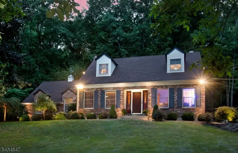 219 E Mountain Rd, Hillsborough, NJ 08844 - #2