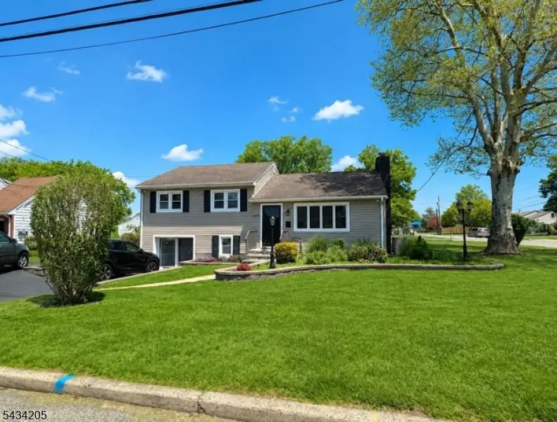 404 Czaplicki St, Manville, NJ 08835 - #1