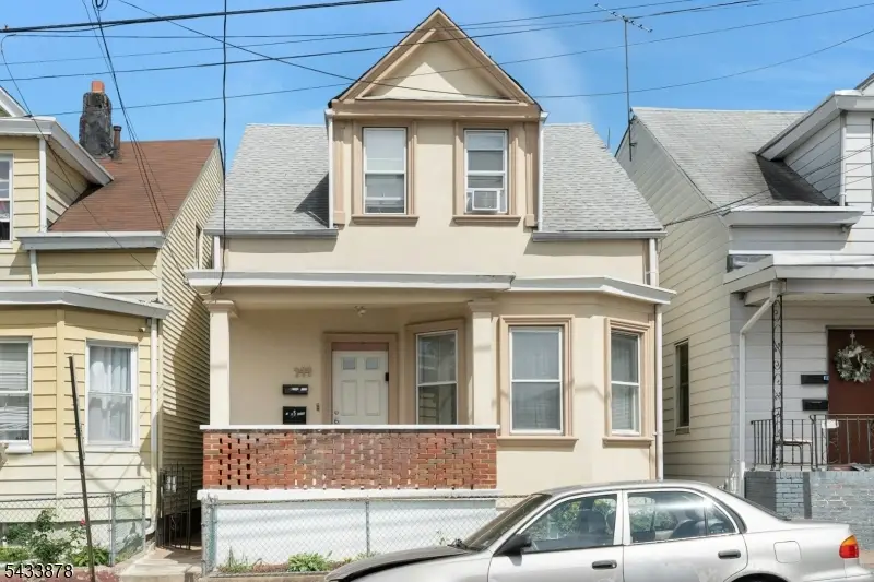999 E 25th St, Paterson, NJ 07513 - #1