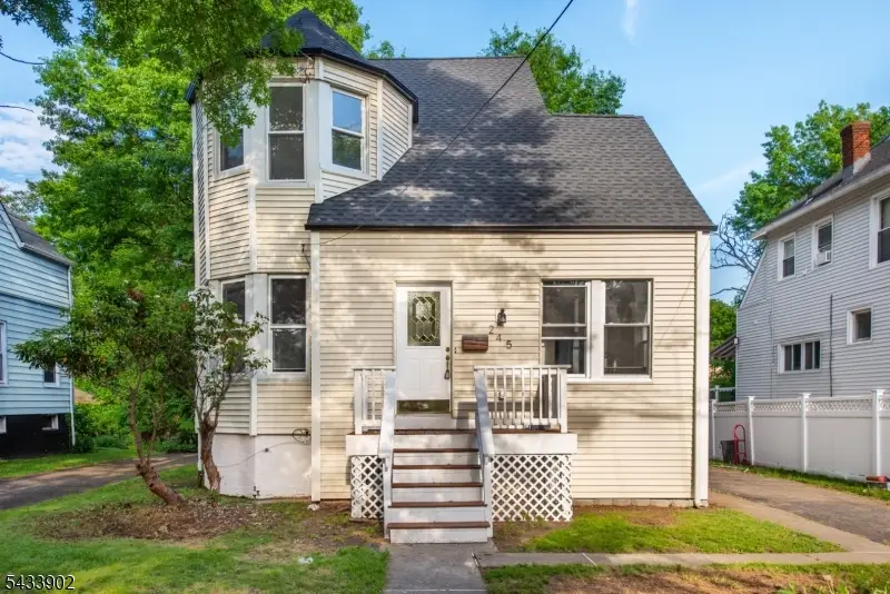 245 Elm Ave, Bogota, NJ 07603 - #1