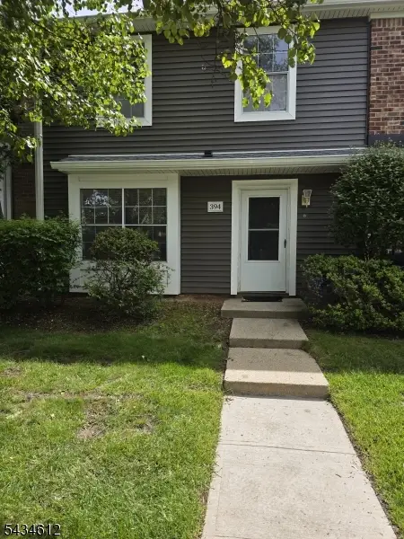 394 Rittenhouse Ct, North Brunswick, NJ 08902 - #1
