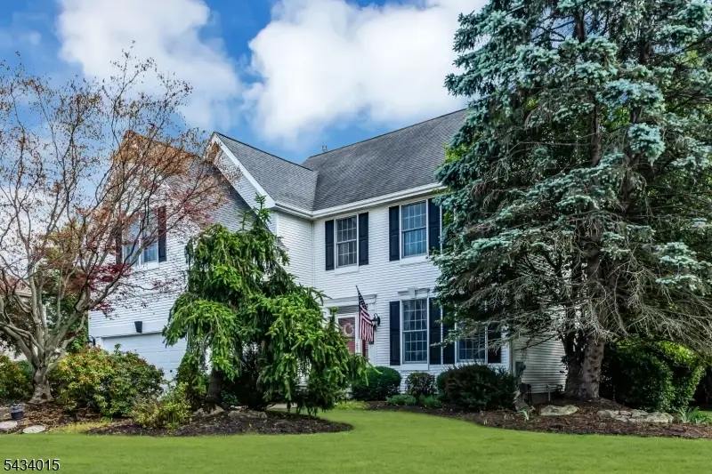 6 Champions Cir, Branchburg, NJ 08876 - #1