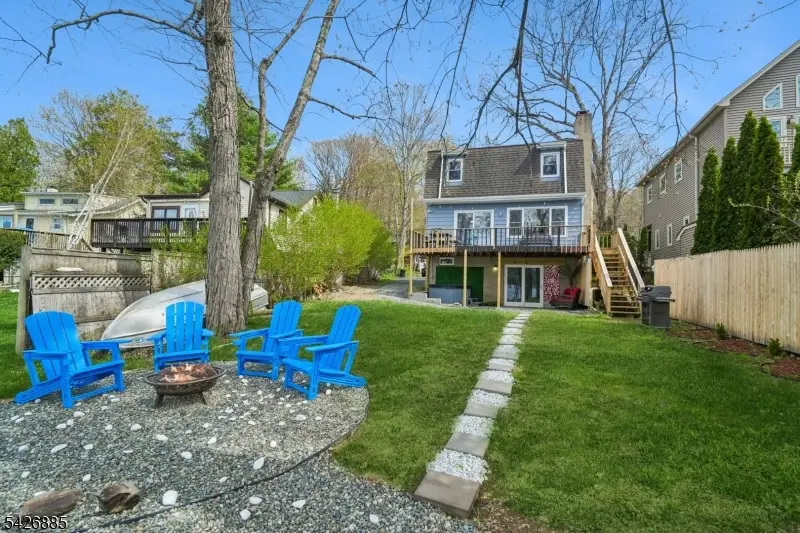 119 Lake Shore Dr, Upper Greenwood Lake, NJ 07421 - #3
