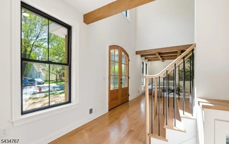 61 Hickory St, Metuchen, NJ 08840 - #2