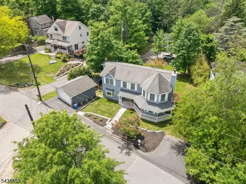 10 Church Ln, Towaco, NJ 07082 - #1