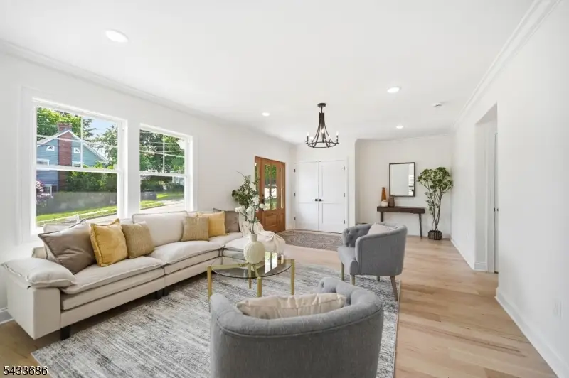 31 Ridgeview Ave, West Orange, NJ 07052 - #3