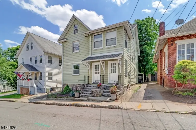 17 Logan Pl, Morristown, NJ 07960 - #2