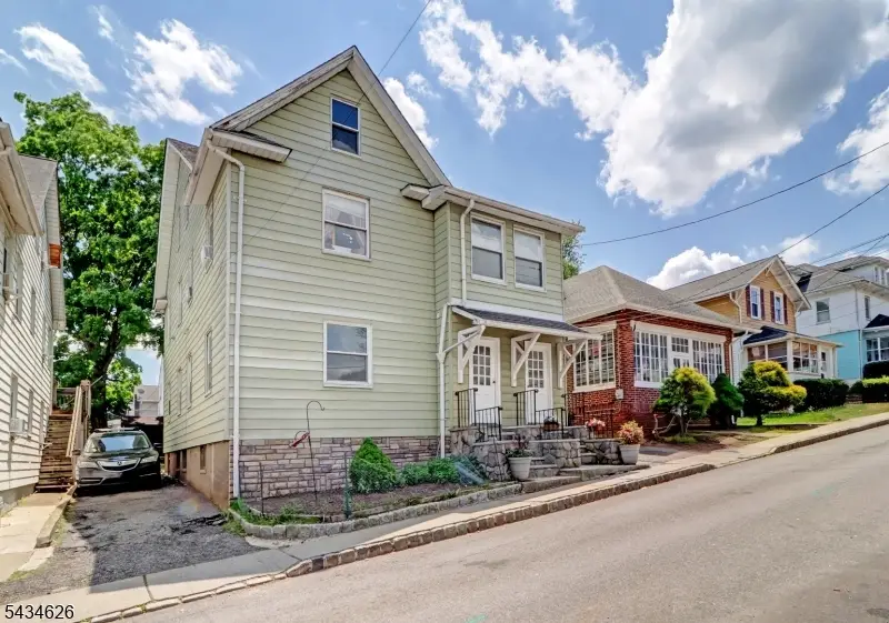 17 Logan Pl, Morristown, NJ 07960 - #3
