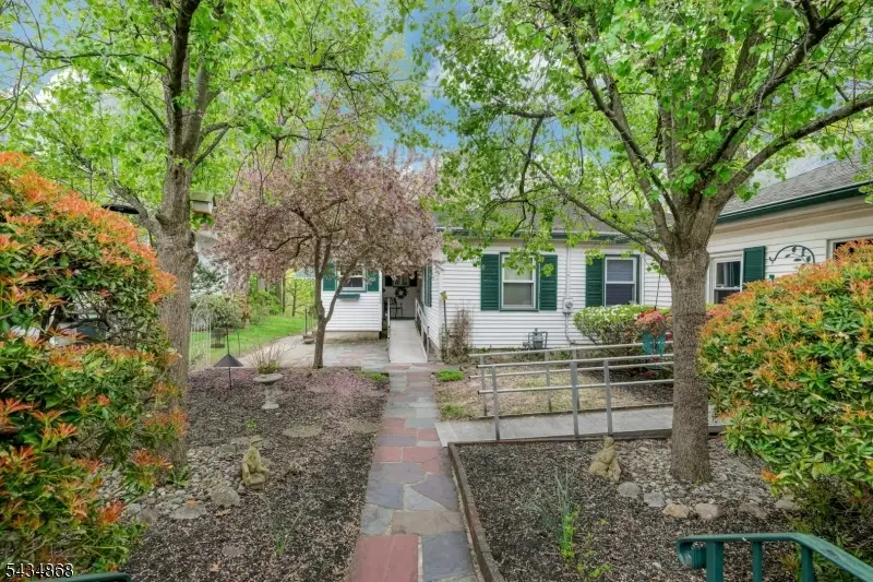 123 Reservoir Dr, Boonton, NJ 07005 - #3