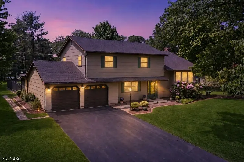 4 Gail Court, Blackwells Mills, NJ 08844 - #1
