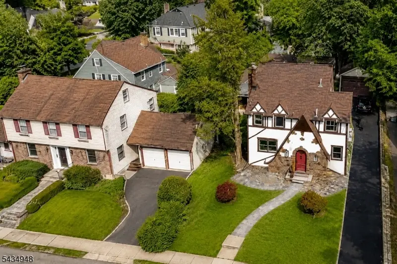 6 Norfolk Ave, Maplewood, NJ 07040 - #3