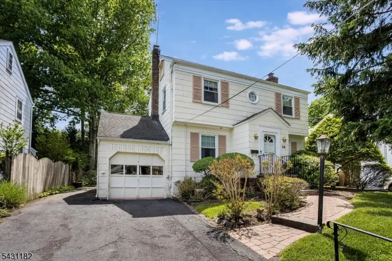 26 Crestview Hill Rd, Livingston, NJ 07039 - #2