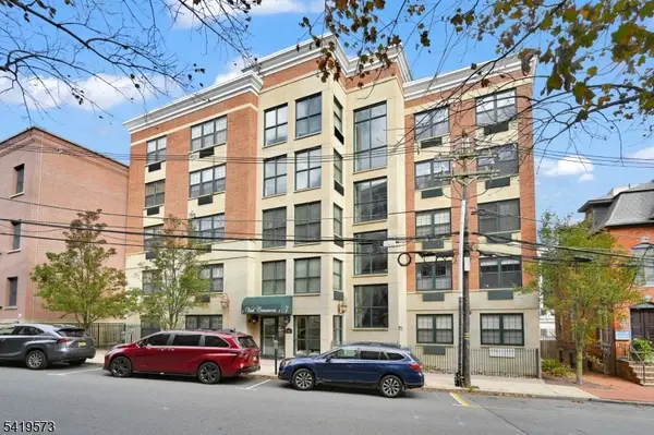 7 Prospect St, Morristown Town, NJ 07960
