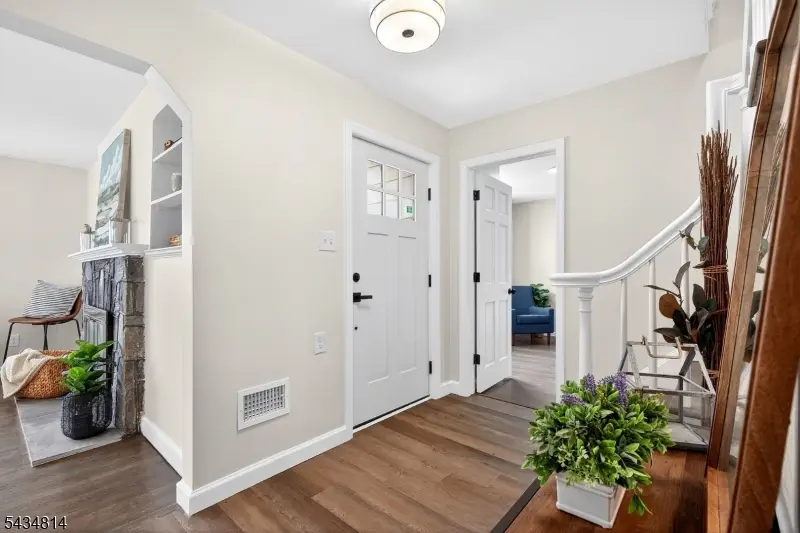 160 Elmwood Ave, Union, NJ 07083 - #2