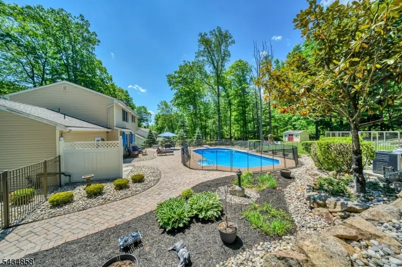 44 Nestlingwood Drive, Washington, NJ 07853 - #3