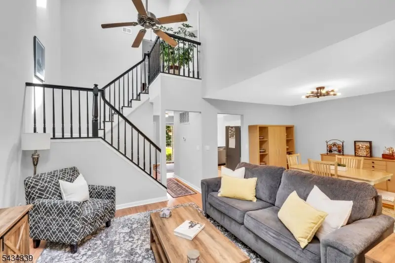 15 Saint Andrews Ln, Clinton, NJ 08801 - #3