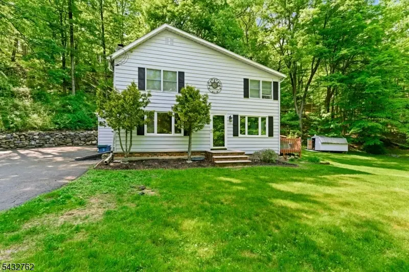 84 Scudders Rd, Sparta, NJ 07871 - #3