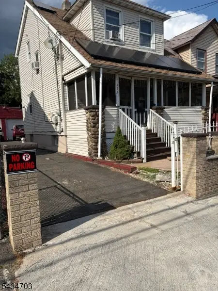 471 20th Ave, Paterson, NJ 07513 - #1