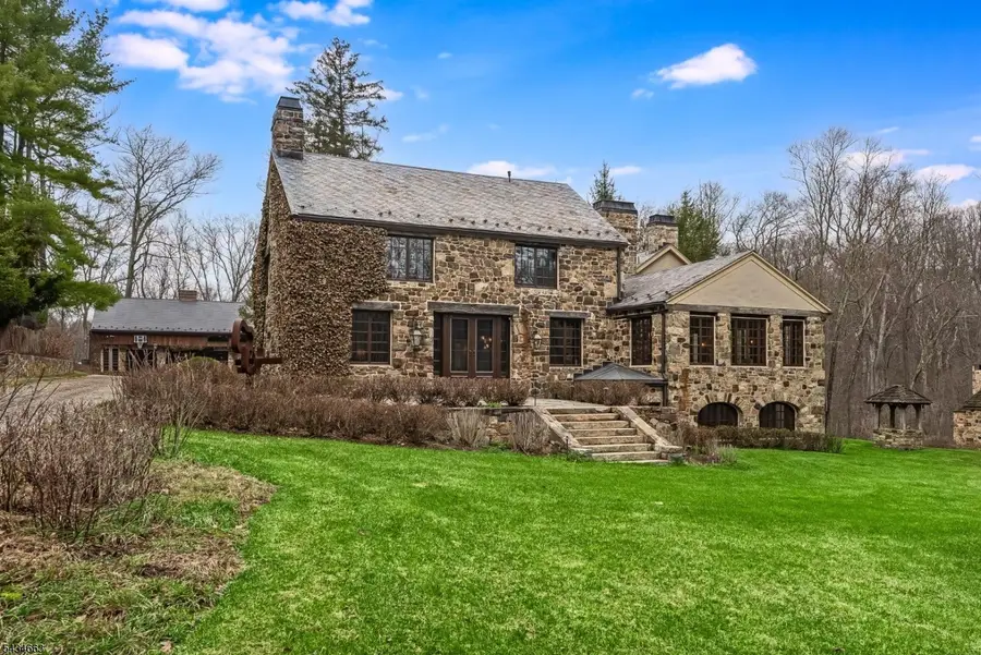55 State Park Rd, Chester, NJ 07930 - #3
