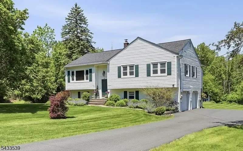 15 Mile Dr, Chester, NJ 07930 - #1