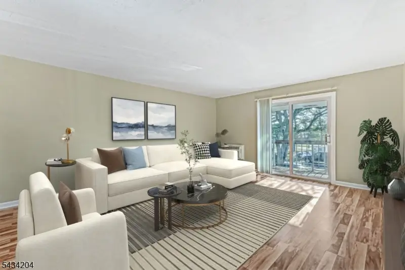 798 Eves Dr #2R, Hillsborough, NJ 08844 - #3