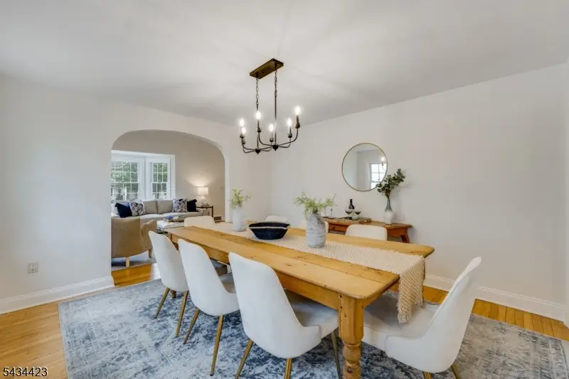 12 Duchamp Pl, Chatham, NJ 07928 - #2
