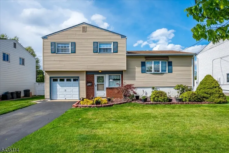 26 Stima Ave, Carteret, NJ 07008 - #1