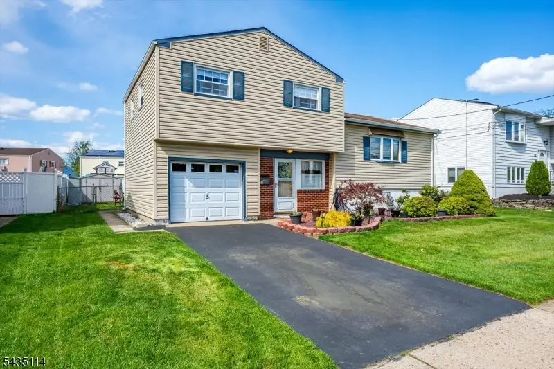 26 Stima Ave, Carteret, NJ 07008 - #2
