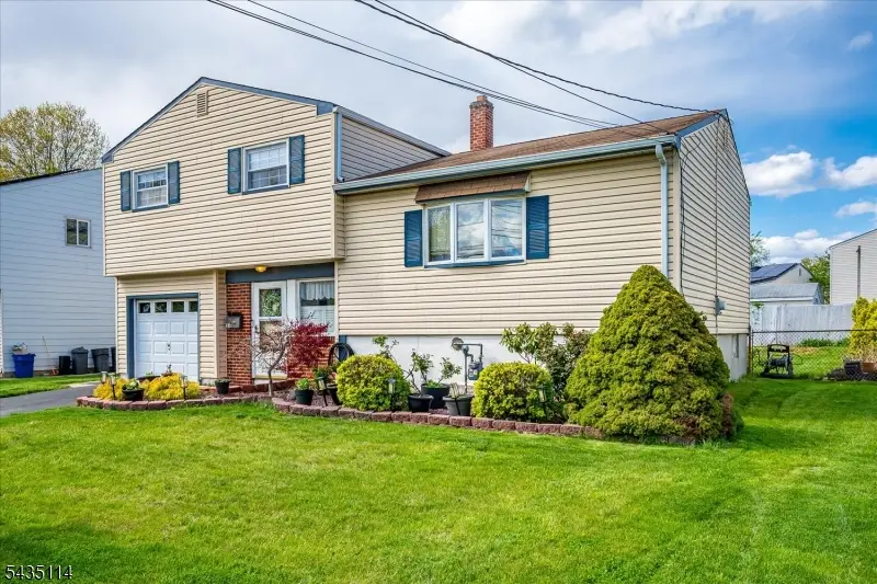 26 Stima Ave, Carteret, NJ 07008 - #3