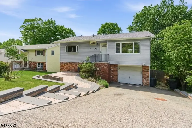 150 Rollins Trl, Hopatcong, NJ 07843 - #1