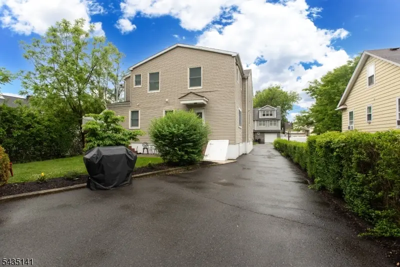 14 Locust St, Madison, NJ 07940 - #3