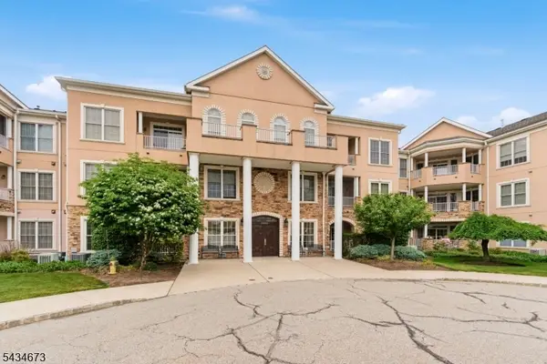 1328 Hamilton Dr, Rockaway Twp., NJ 07866